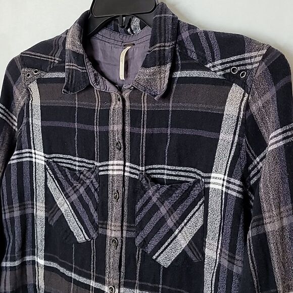 Free People Button Down Flannel Shirt Size XS - Picture 2 of 8